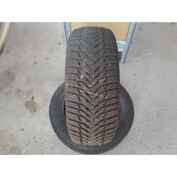 gumiabroncs téli 215/55r60 HWP51Wintercraft Kumhó Téli