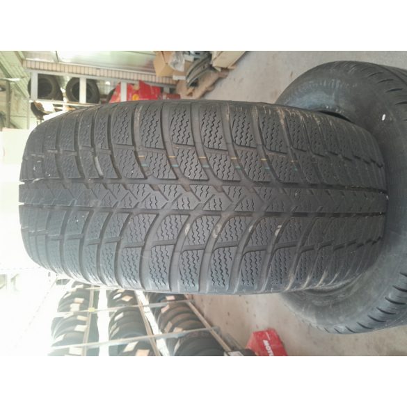 Gumiabroncs 215/60r16c téli Kumho